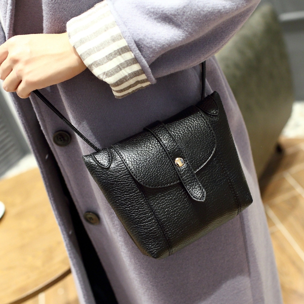 Дамски чанти в четири цвята 