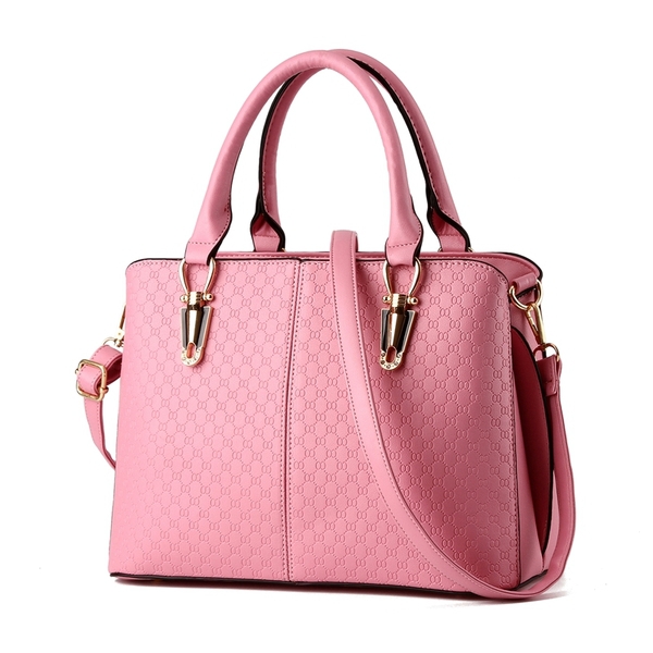 Дамски чанти в няколко цвята 