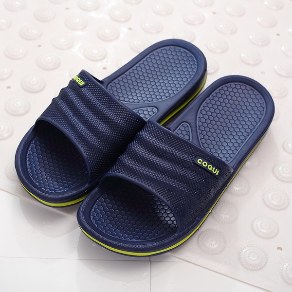 Дамски и мъжки летни чехли - подходящи за плаж и ежедневие