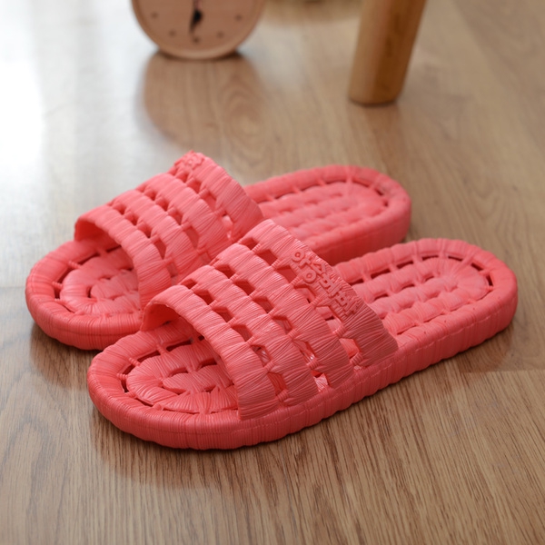 Летни чехли за жени и мъже 