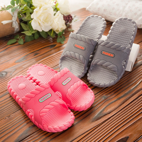 Летни чехли за жени и мъже 