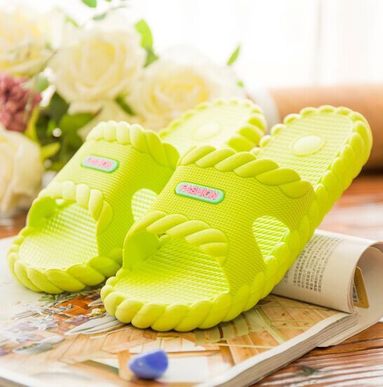 Летни чехли за жени и мъже 