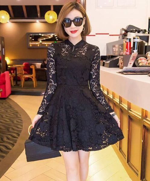 Различни модели дамски рокли с тънък ръкав - червени, сини, черни, оранжеви