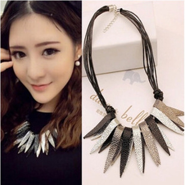 Γυναικείακολιέ- ρετρό και μοντέρνα μοντέλα - κατάλληλα για δώρο - για την Ημέρα του Αγίου Βαλεντίνου, γενέθλια, γάμος