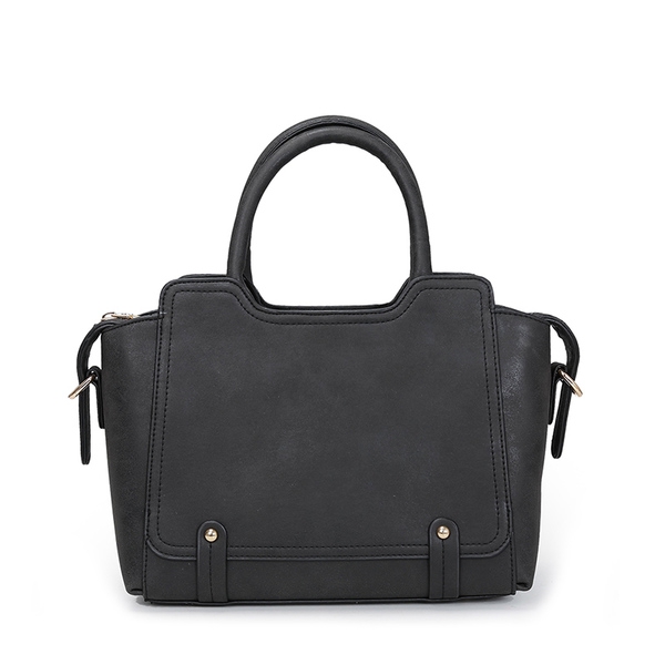 Дамски чанти в различни цветове 