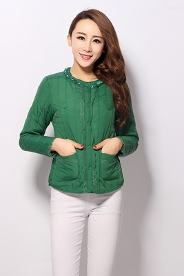 Дамски якета в различни цветове - червени, сини, розови, зелени - подходящи за пролет, есен и зима