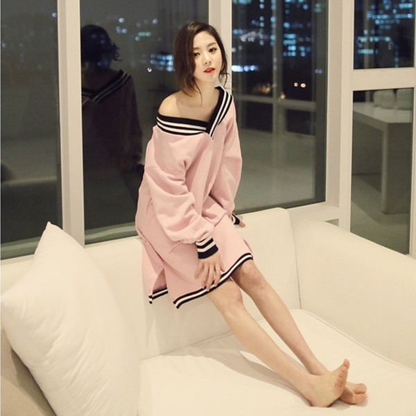 Розова дамска нощница - модерна  за пролетта и лятото