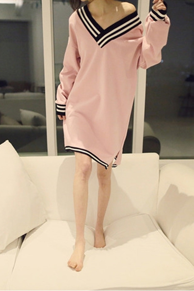 Розова дамска нощница - модерна  за пролетта и лятото