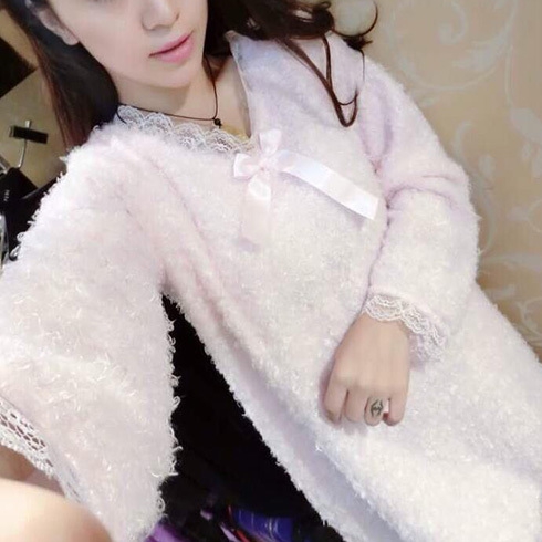 Γυναικείо κομψό νυχτικό σε δύο μοντέλα