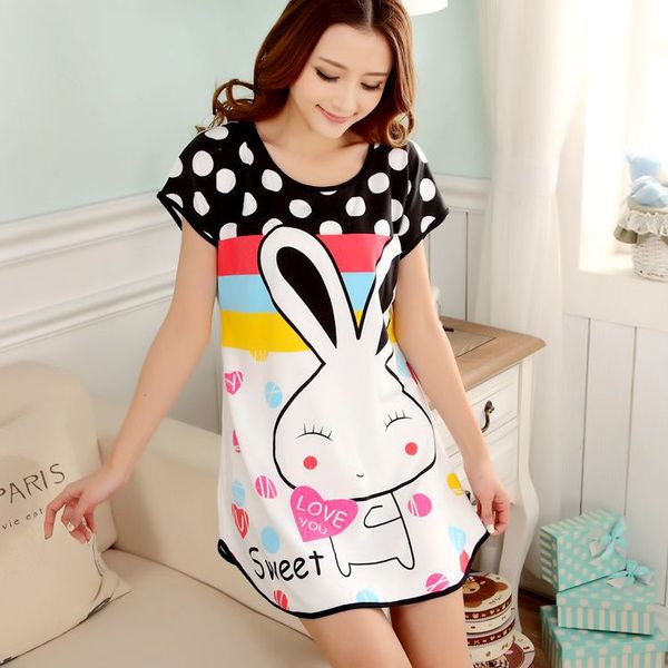 Дамска пижама с къси ръкави няколко топ модели