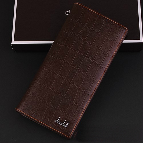 Мъжки портфейли в няколко цвята