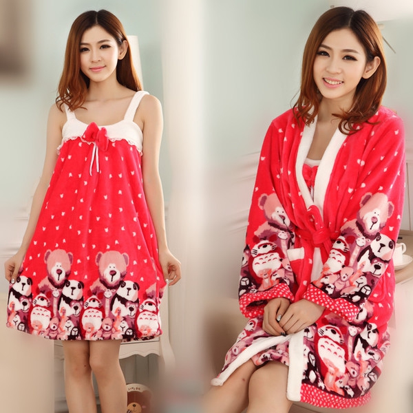 Дамска универсална нощница - различни модели подходящи за пролет, лято, есен и зима