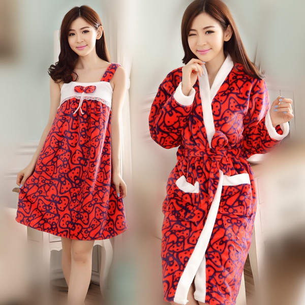 Дамска универсална нощница - различни модели подходящи за пролет, лято, есен и зима