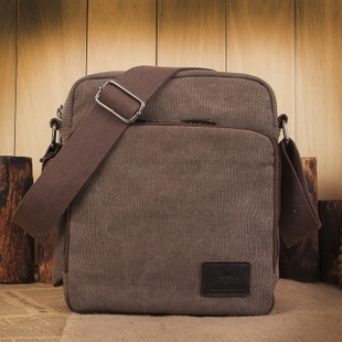 Мъжки чанти в два размера и няколко цвята