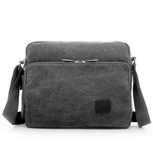 Мъжки чанти в два размера и няколко цвята