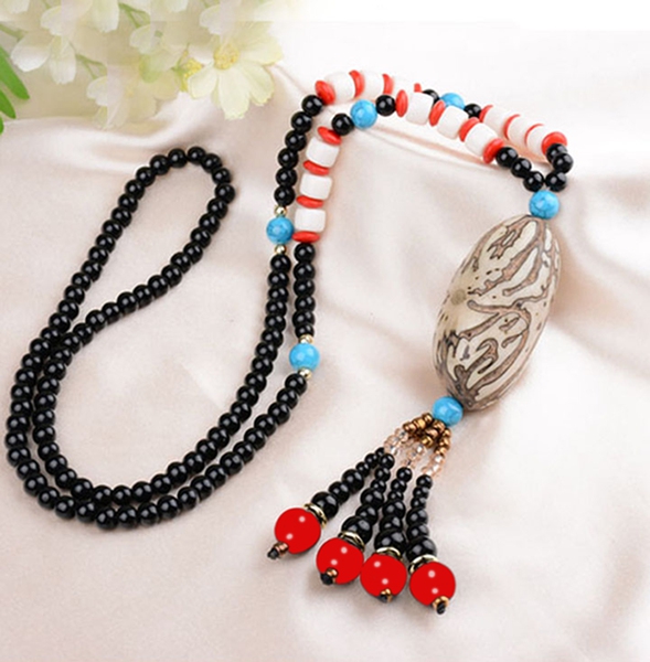 Различни видове дамски колиета