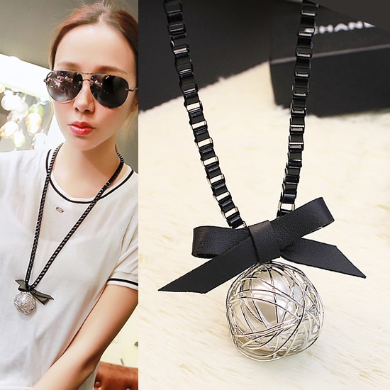 Διαφορετικοί τύποι γυναικεία κολιέ 