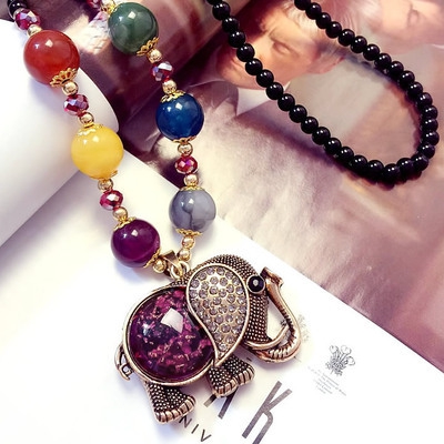 Διαφορετικοί τύποι γυναικεία κολιέ 