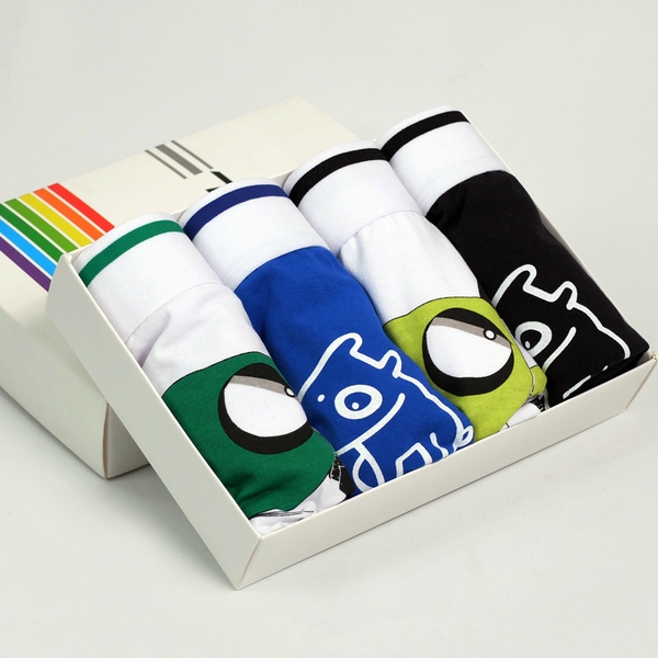 Комплект от мъжко бельо - 4 боксерки - различна комбинация от модели