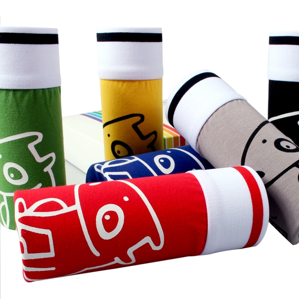 Комплект от мъжко бельо - 4 боксерки - различна комбинация от модели