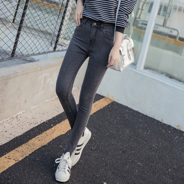 Стилни сиви дамски дънки 