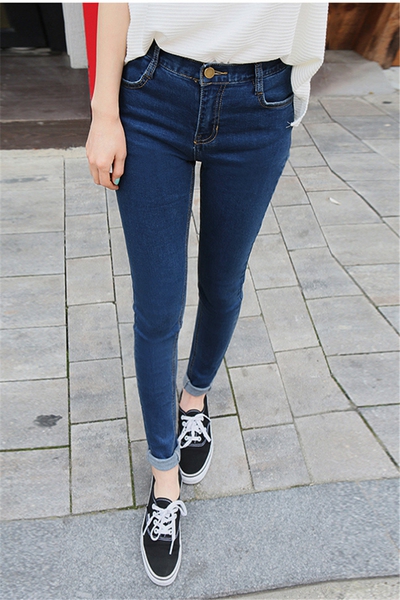 Стилни дамски дънки  - 7 модела 