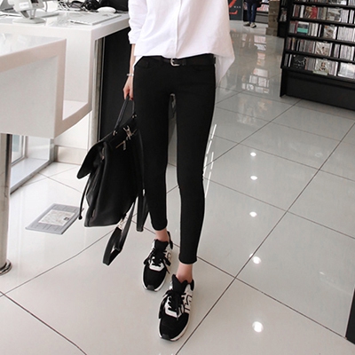 Пролетни дамски дънки - 4 модела 