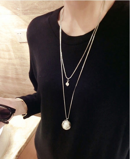 Различни видове дамски колиета 