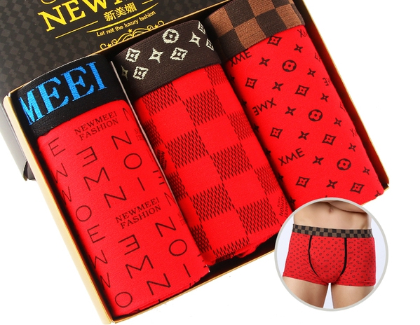 Различни комплекти мъжки боксерки - 3 и 4 броя - червени, жълти, оранжеви, сиви, черни, кафяви и вариант чорапи и боксерки