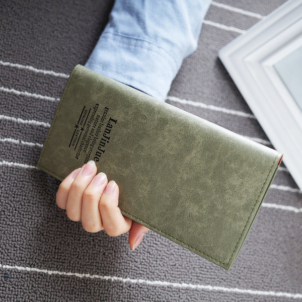 Дамски портфейл в четиринадесет цвята