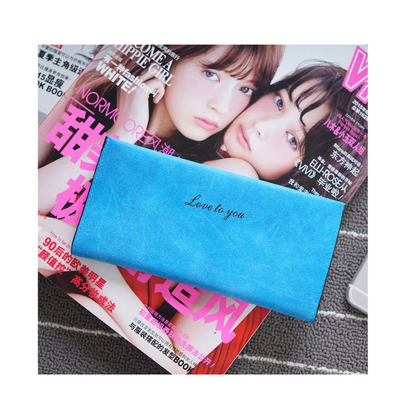 Тринадесет цветни дамски портфейла 