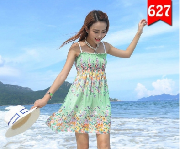 Οι γυναίκες φορέματα μοντέρνα παραλία το καλοκαίρι σε διάφορα κορυφαία μοντέλα
