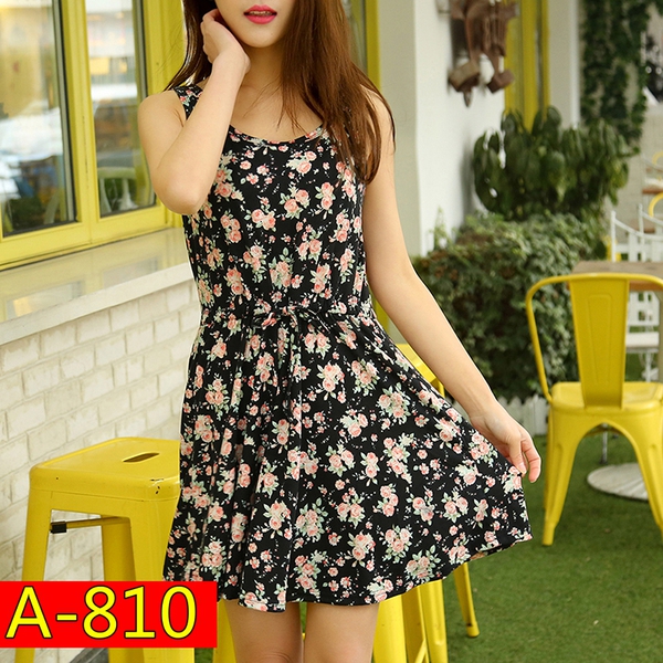 Κυρίες σύγχρονη αμάνικο φόρεμα - διάφορα κορυφαία μοντέλα