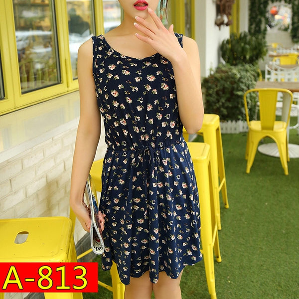 Κυρίες σύγχρονη αμάνικο φόρεμα - διάφορα κορυφαία μοντέλα