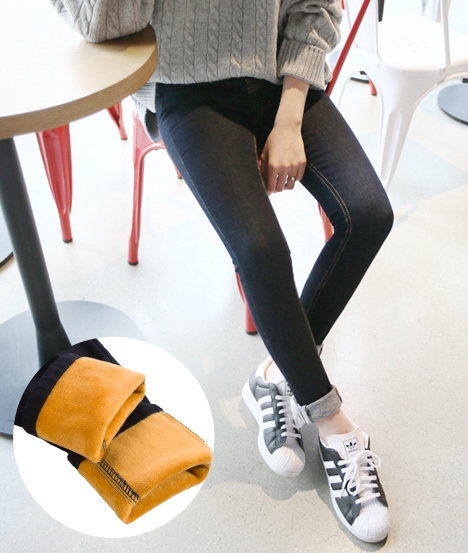 Тънки и дебели  дамски дънки - 4 модела 