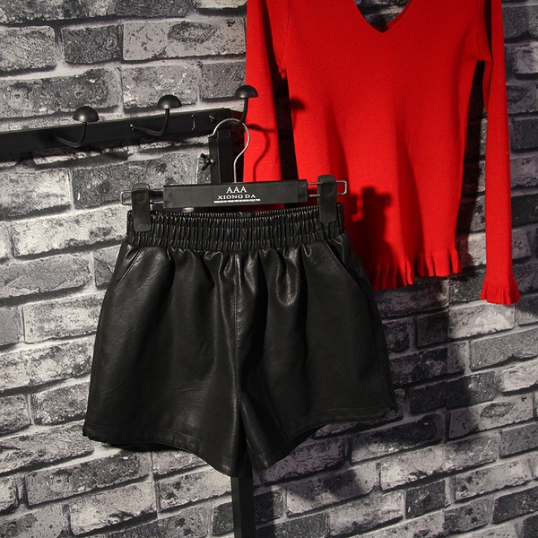 Γυναικεία σορτσάκια  μαύρα