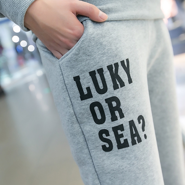 Дамски спортен анцунг 