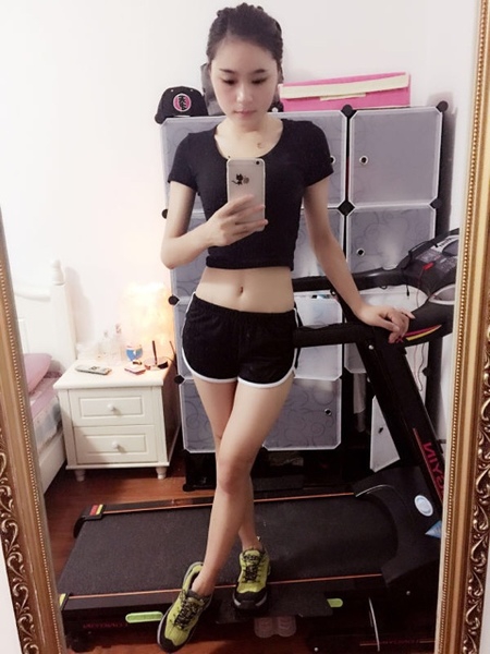 Дамски къси панталони - еластични, плажни и спортни - зелени, жълти, розови, сини и червени