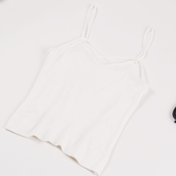 Дамски модерни потници - топ модели за лятото - червени, черни, сиви, черни