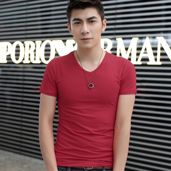 Διαφορετικά μοντέλα αντρικές μπλούζες