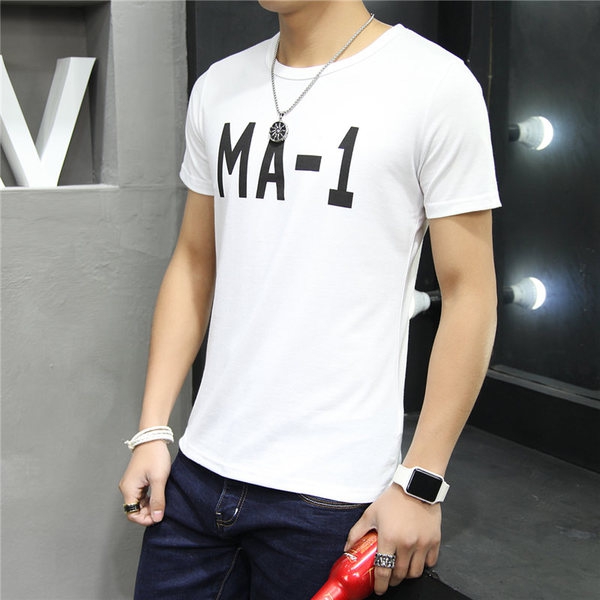 Мъжки тениски в различни модели и цветове