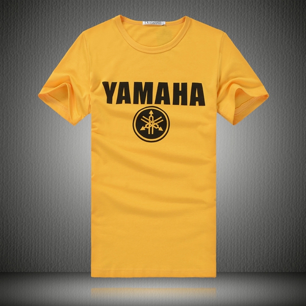 Мъжки тениски в различни модели и цветове