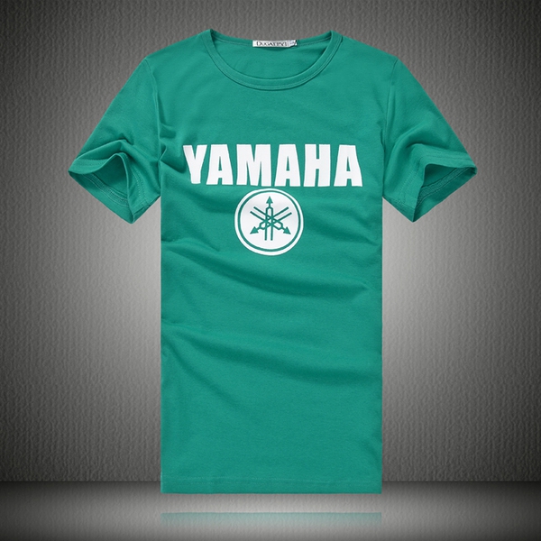 Мъжки тениски в различни модели и цветове