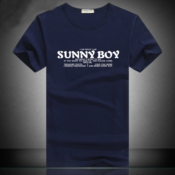 Различни модели на мъжки тениски