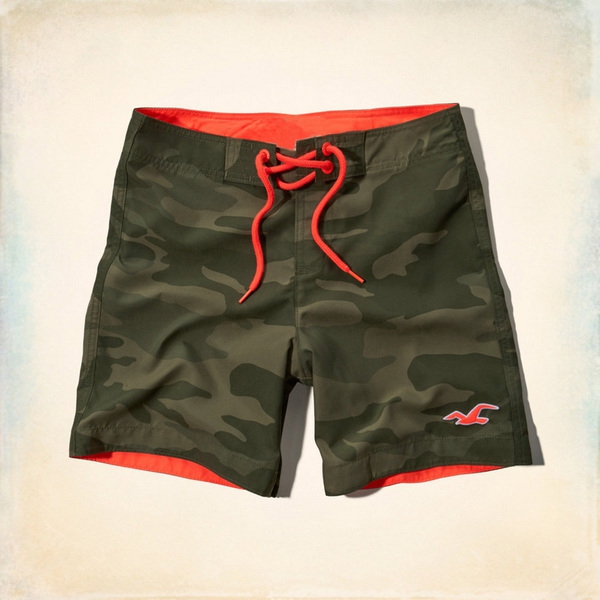 Мъжки къси панталони и шорти