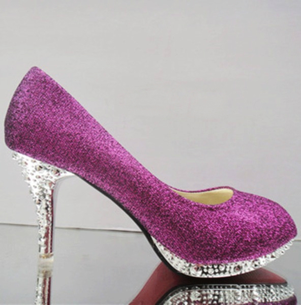 Стилни дамски обувки- различна височина от 6 и 9 см