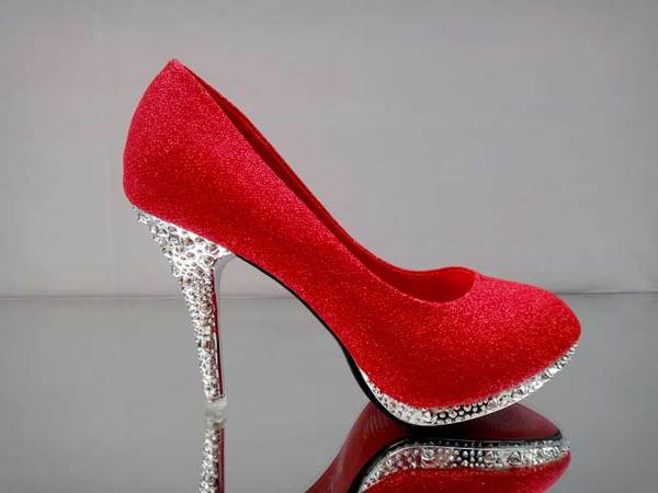 Стилни дамски обувки- различна височина от 6 и 9 см