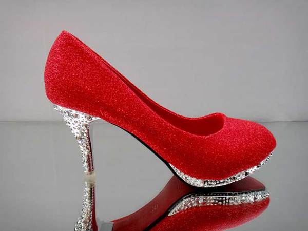 Стилни дамски обувки- различна височина от 6 и 9 см