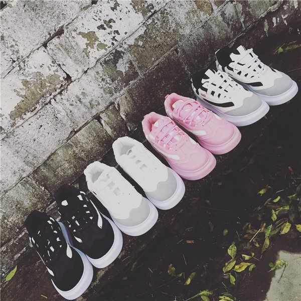 Дамски маратонки в няколко цвята