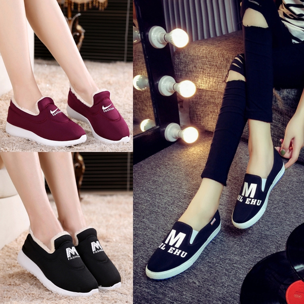 Γυναικεία  παπούτσια με εκτύπωση σε διάφορα χρώματα